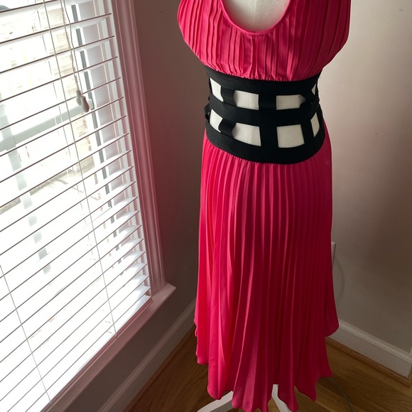 BCBGMAXAZRIA Dress - Picture 4 of 9